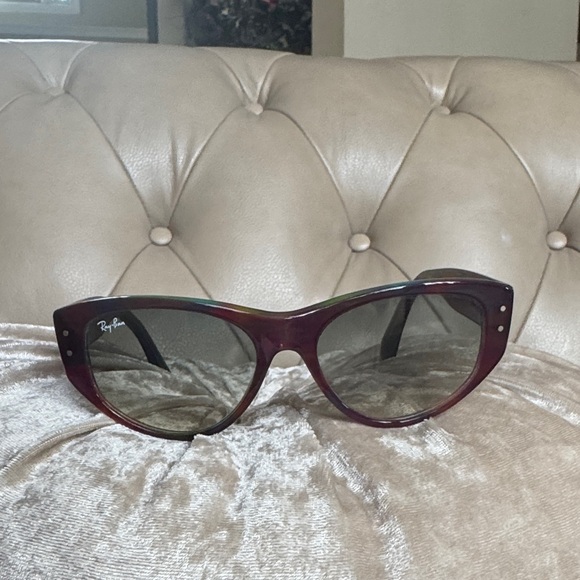 Ray-Ban Women's Burgundy Sunglasses with Tan Case - Picture 4 of 7